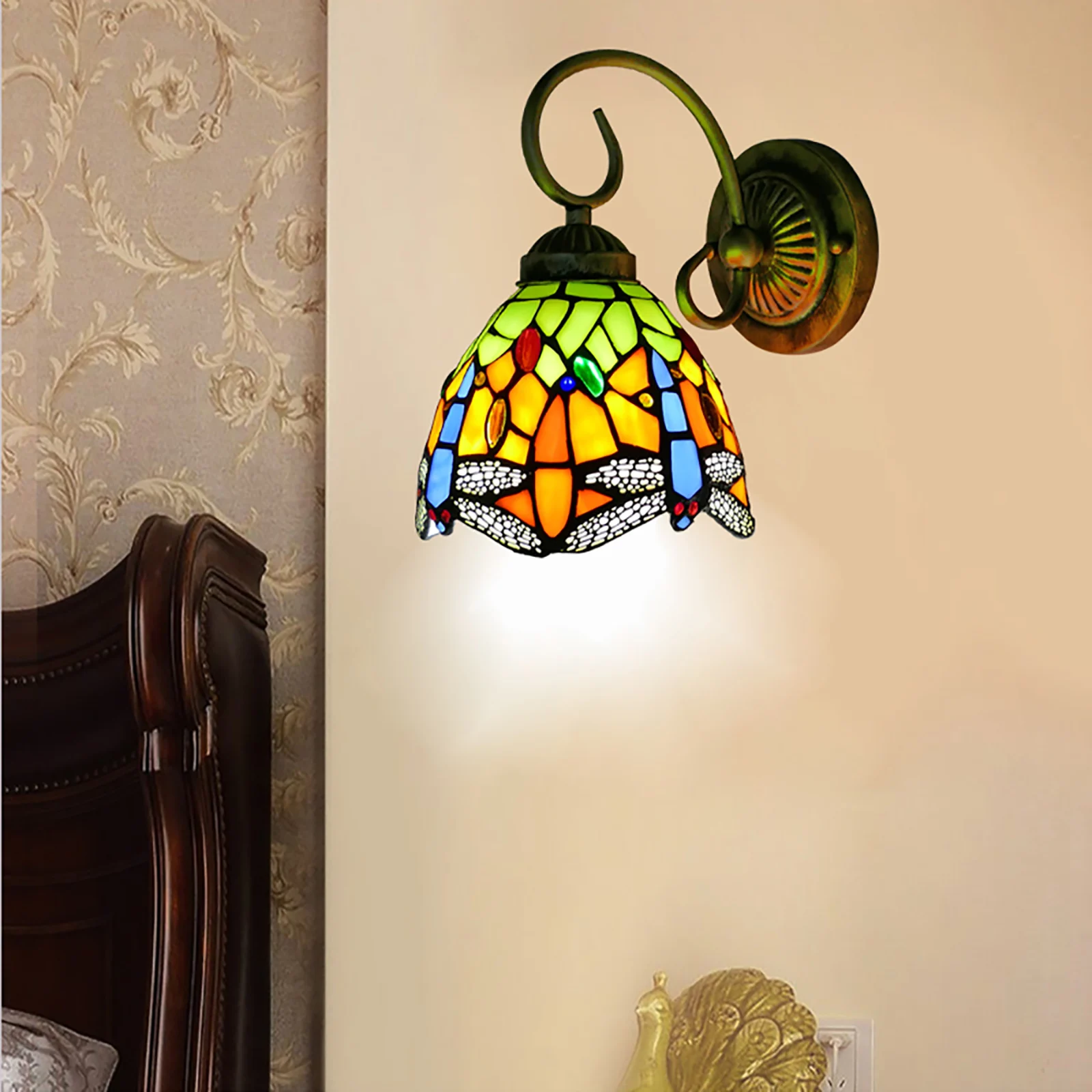 Vintage Tiffany Style Stained Glass Dragonfly Wall Sconce, 1 Light E27 Socket, Handcrafted Art Nouveau Decor for Home, Café, Bar