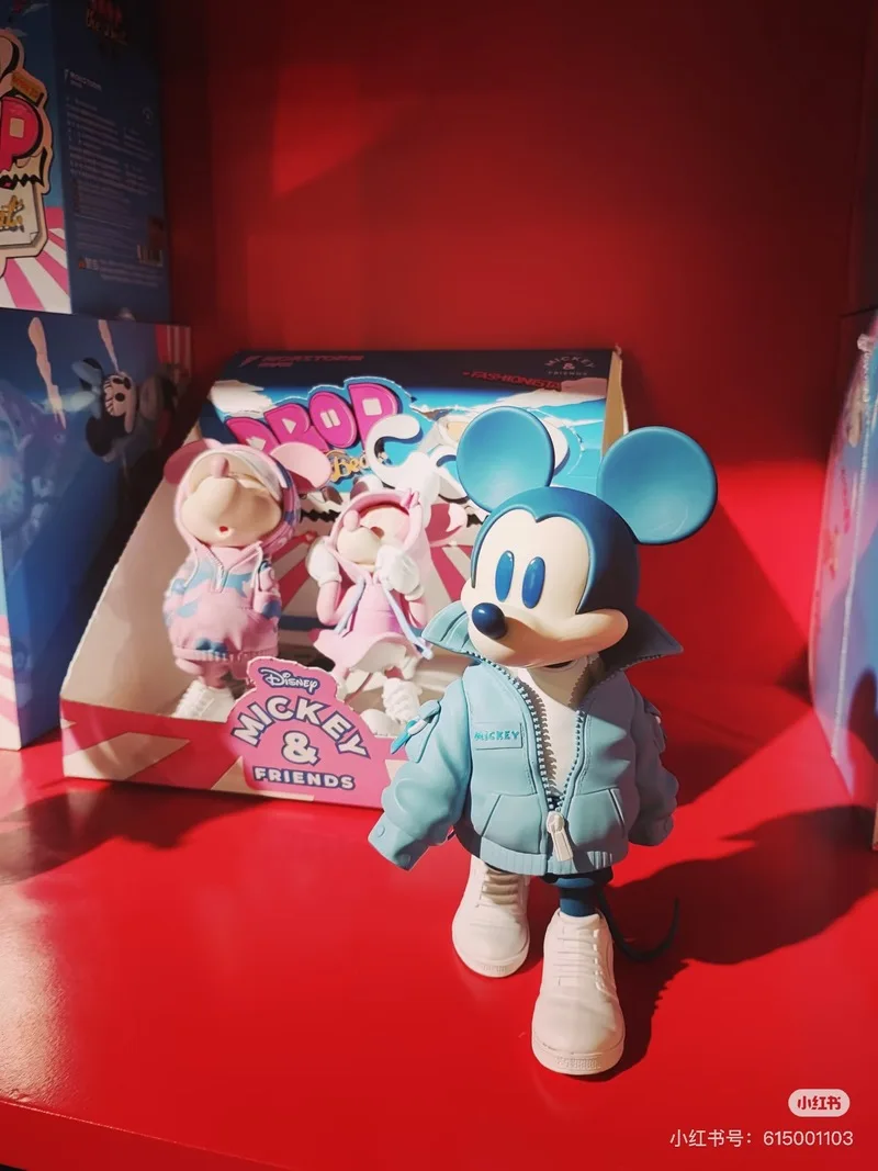 

New Genuine Magic Storm Disney Mickey Mouse Minnie Mouse 15cm Action Figure Collection Tide Play Gift Decoration Ornaments Toys