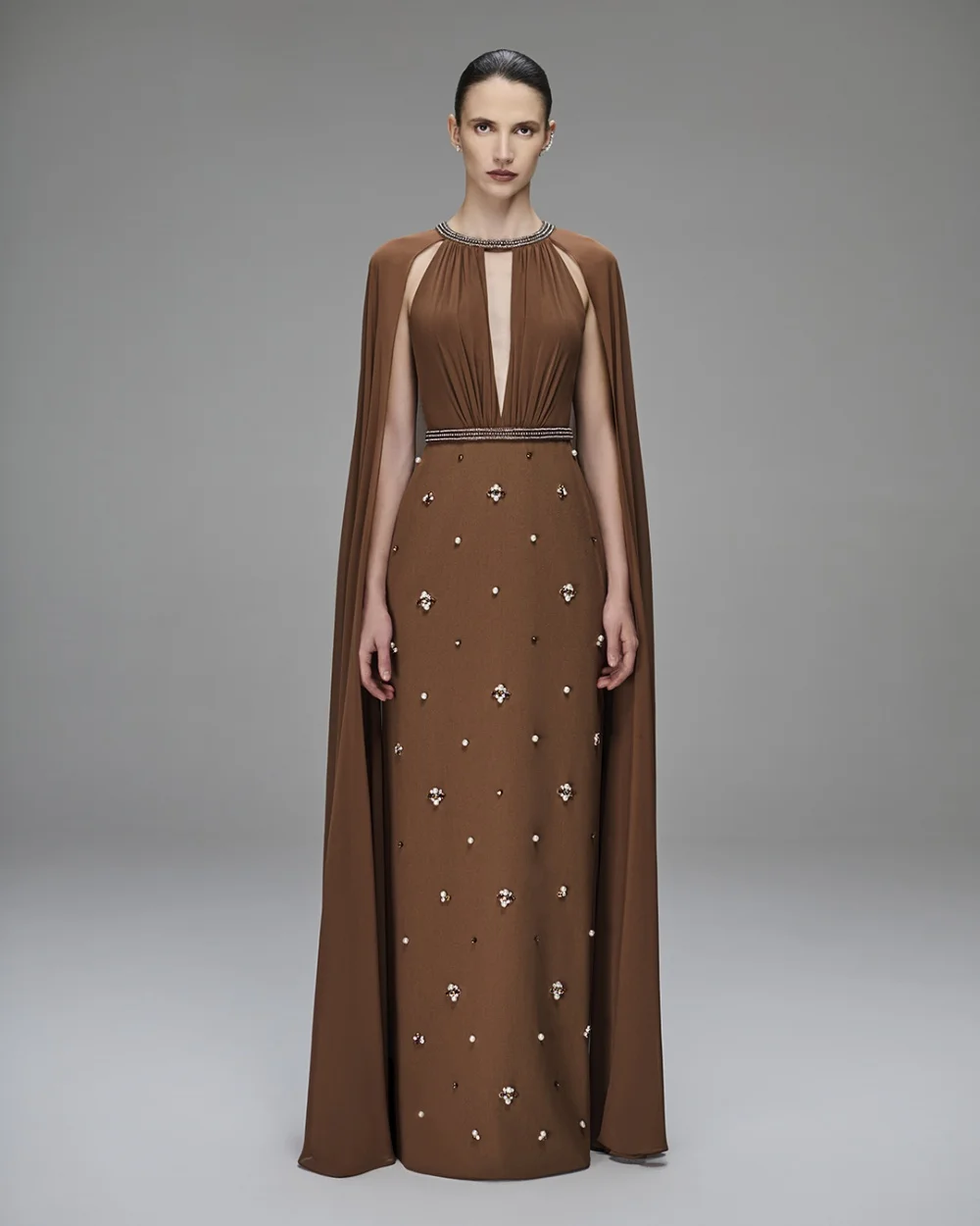 

Customized Luxury Intricate Brown Beading Sequined Rhinestone Straight High Collar Long Dresses Evening Dresses Exquisite Retro