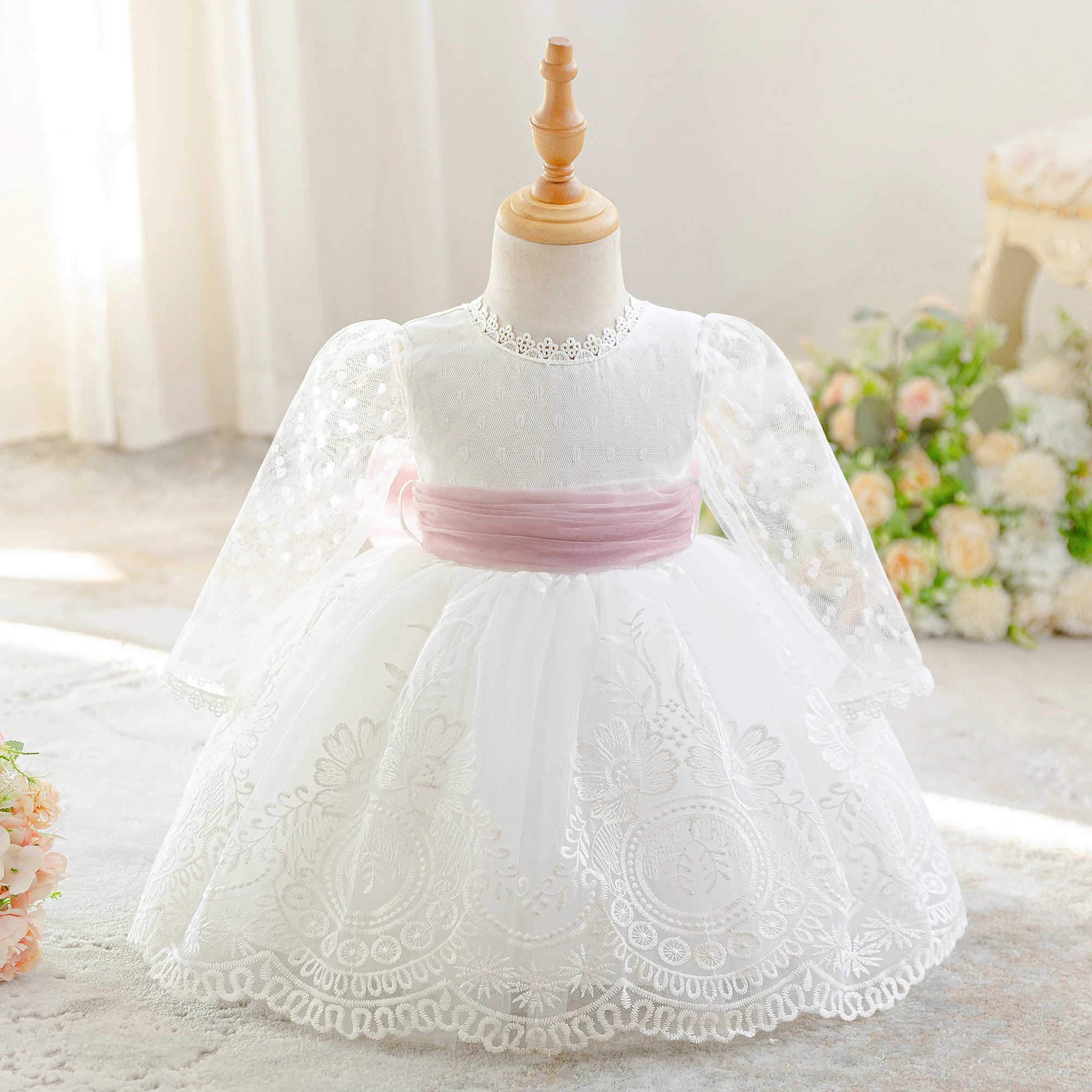 Kleinkind Langarm Taufkleid für Mädchen Elegantes Prinzessinnenkleid für 1. Geburtstag Hochzeit Party Mädchen Schleifenkleid Brautjungfern Festkleid – Detail 2