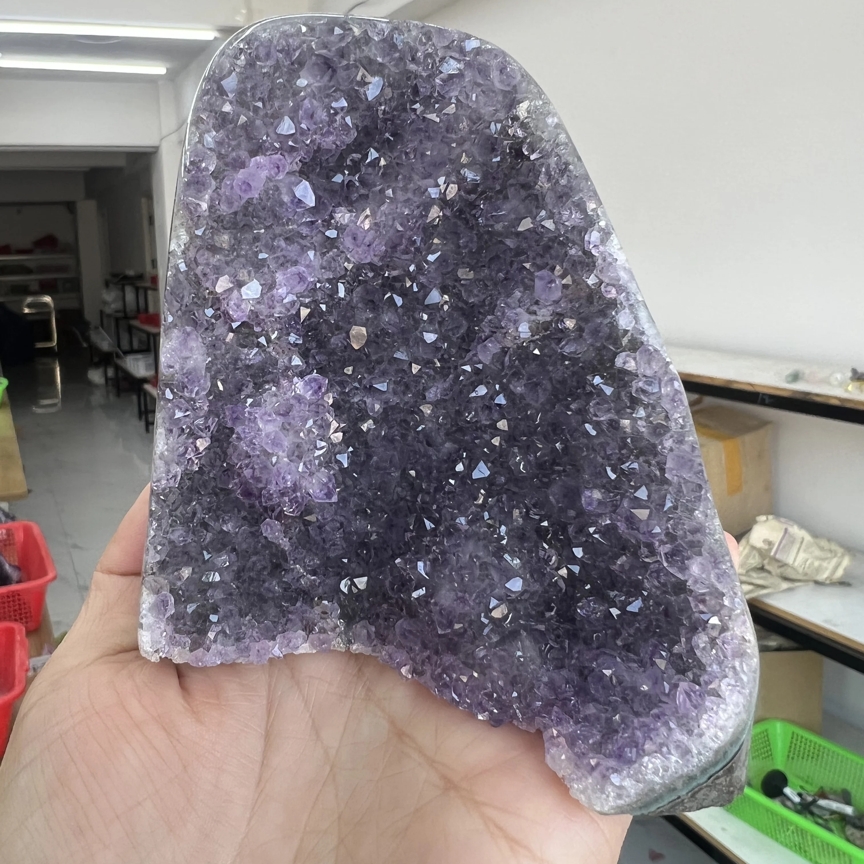 575g 9.5cm  Natural Uruguay Dream Amethyst Quartz Crystal Cluster stand