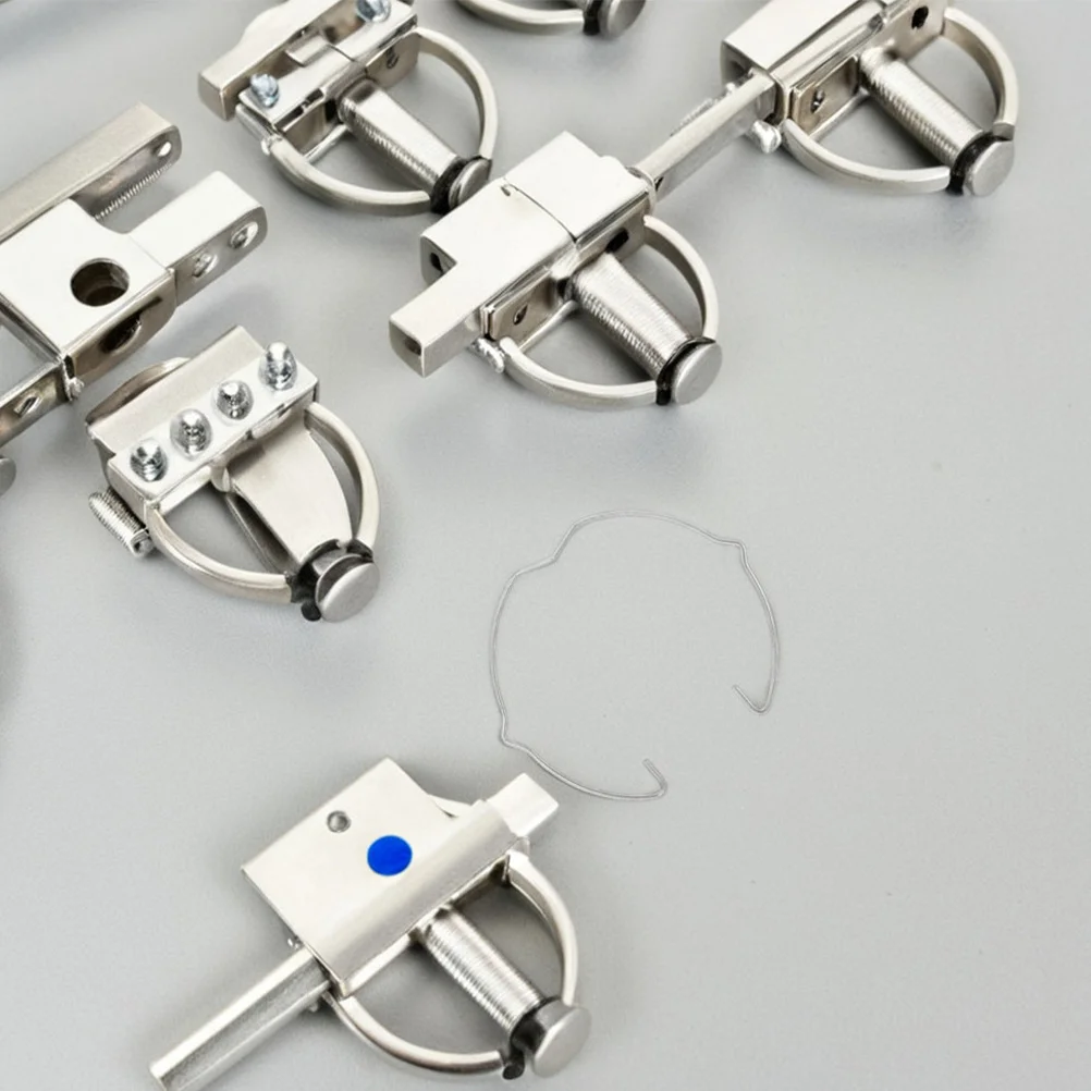 4Pcs Metal Lamp Holder Fixing Clips Downlight Spring Retaining Buckles Spotlight Bulb Clamp Ring Replacement for LED Mr16 Bulbs