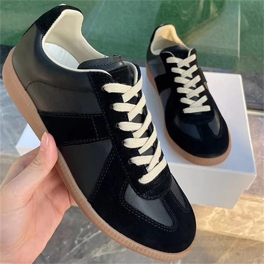 Classic Summer Breathable Color Blocked Fashion Leather Casual Flat Sports Shoes Men Low Top Lace Up German Training Shoes