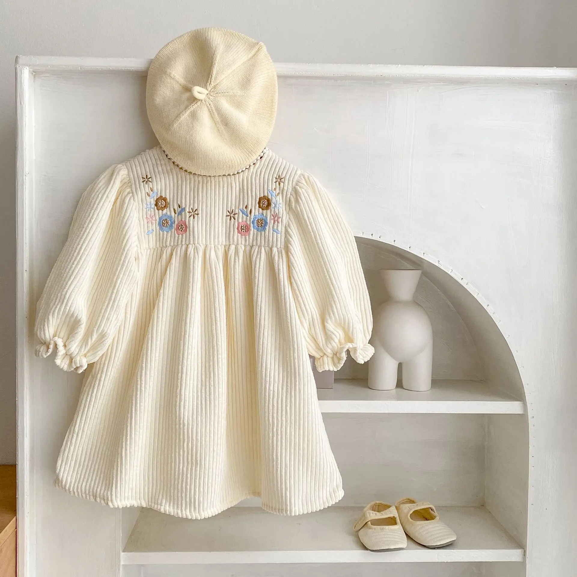 Spring dress, baby girl, embroidered lace collar, bubble long sleeve, pit stripe, famous lady long skirt