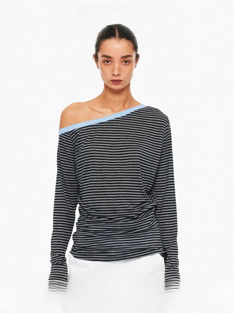 

Женская трикотажная футболка в асимметричную полоску Age of Ascent Slim Fit Long Sve Moisture ng с классическим узором