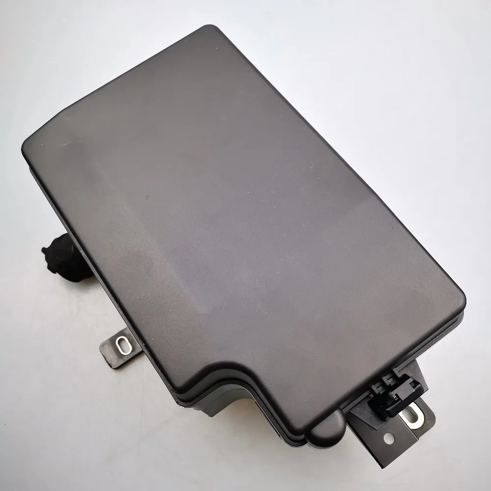 High Quality Fuse Box Assembly E200X28 for SAIC MAXUS T60 Pickup Replace