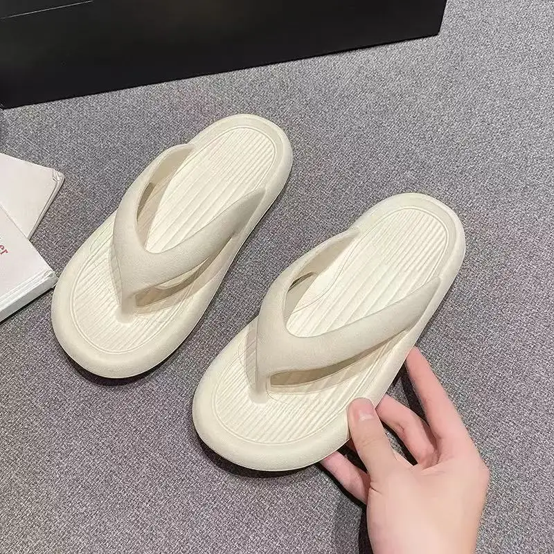 Summer Women's Flip-Flops Thick-Soled Outdoor Wearable Beach Sandals Men's Bathroom Slippers Couple's Stylish Slipper Shoes
