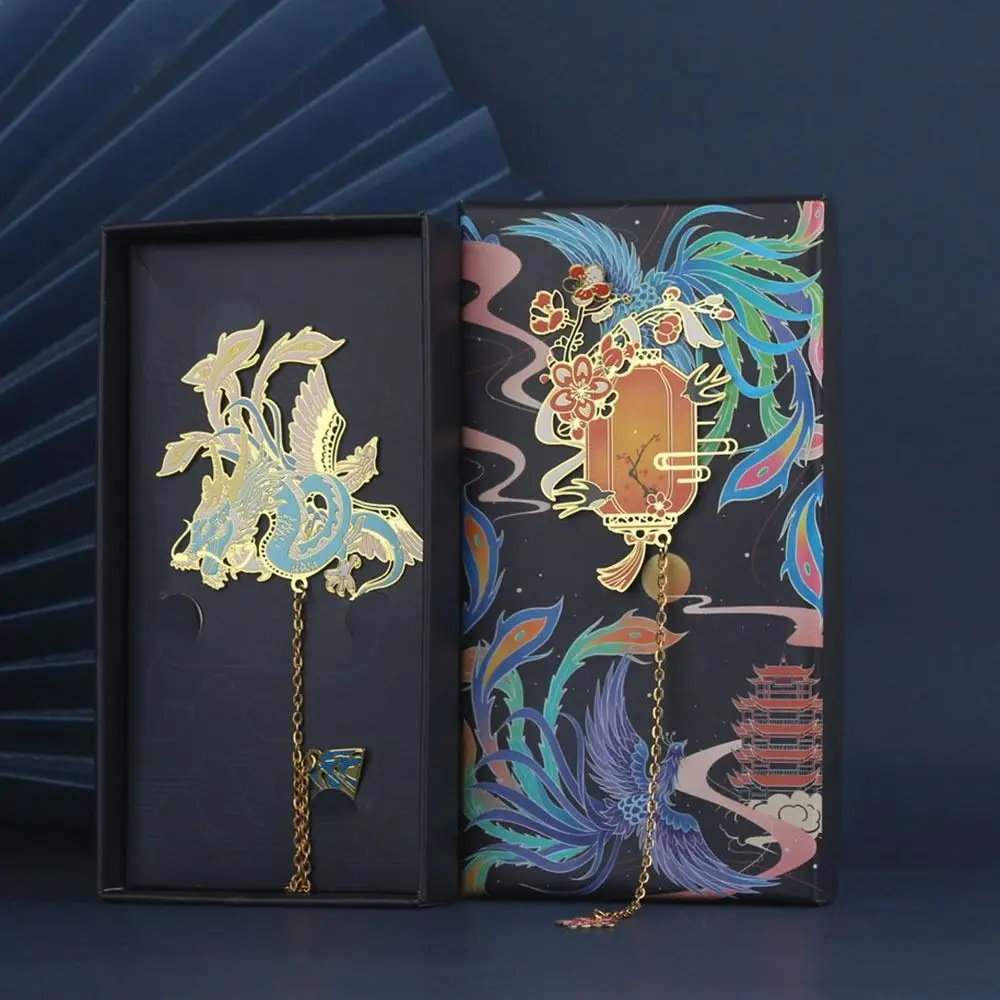 Exquisite Metal Hollow Bookmark Forbidden City Chinese Style Book Page Marker Hollow Book Clip