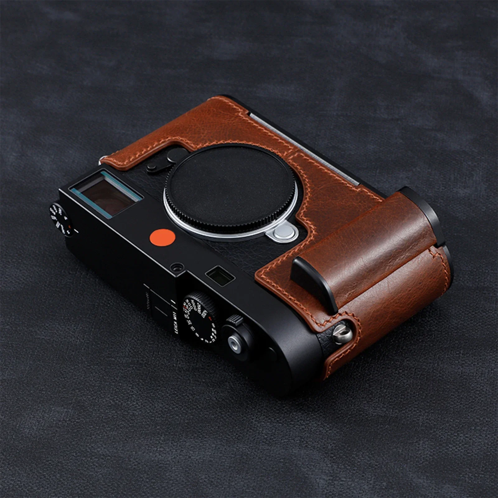 Genuine leather camera case with handle half body bag full body bag suitable for Leica M11 M11P  black brown with a tactile feel