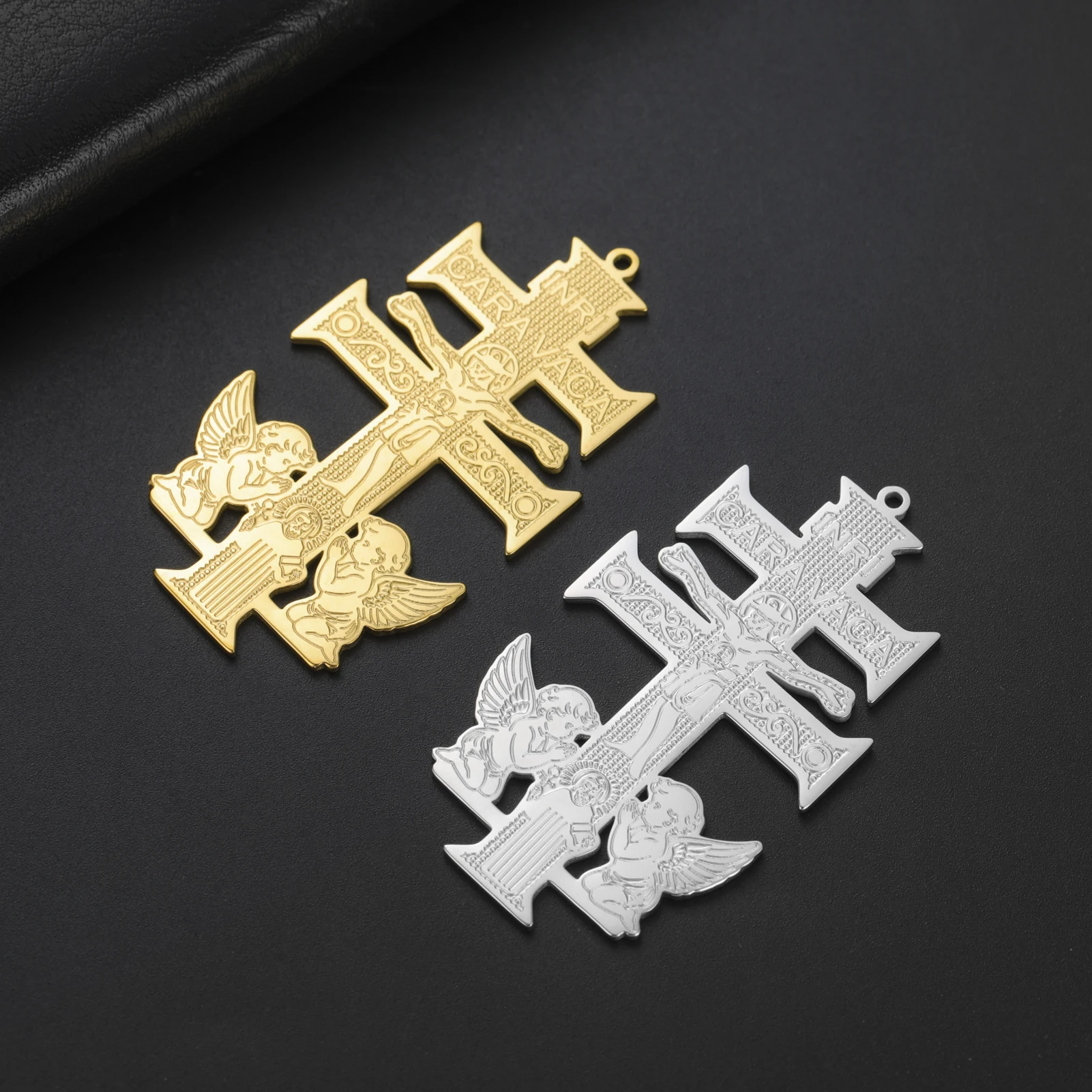 

1PC Catholic Calvary Cross Pendant, made of stainless steel, is an accessory for making religious jewelry gifts.
