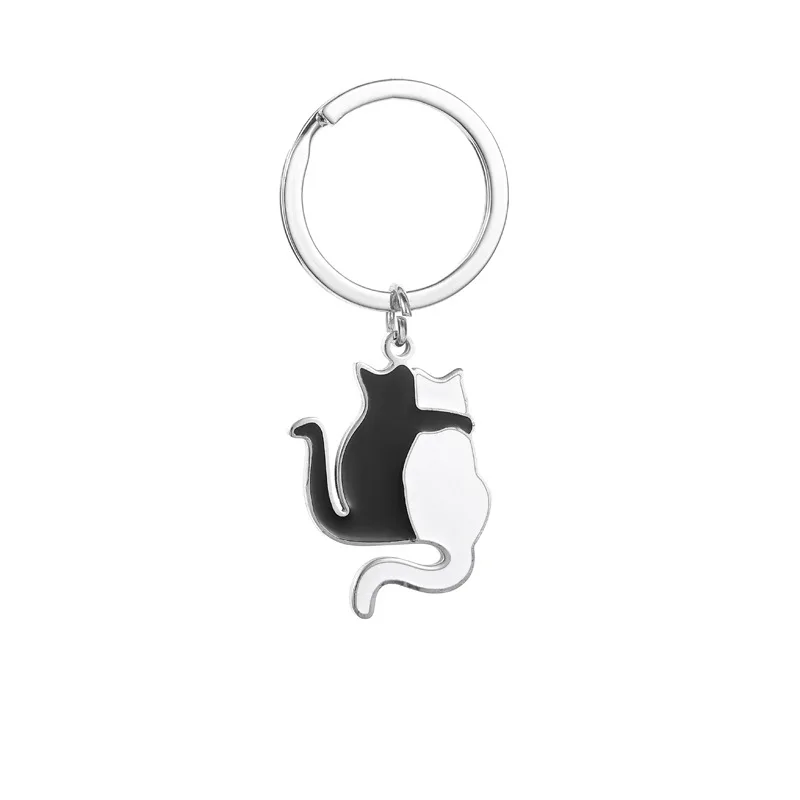 New Black and White Cat Couple Keychain Heart Key Ring Silver Color Lovers Love Key Chain Souvenirs Valentine's Day Gift