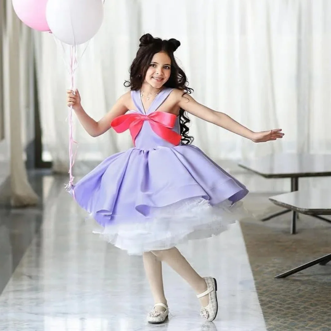 ラベンダーフラワーガールドレス結婚式用弓膝丈女の子子供の誕生日ボールガウン初聖体拝領ドレスカスタマイズ