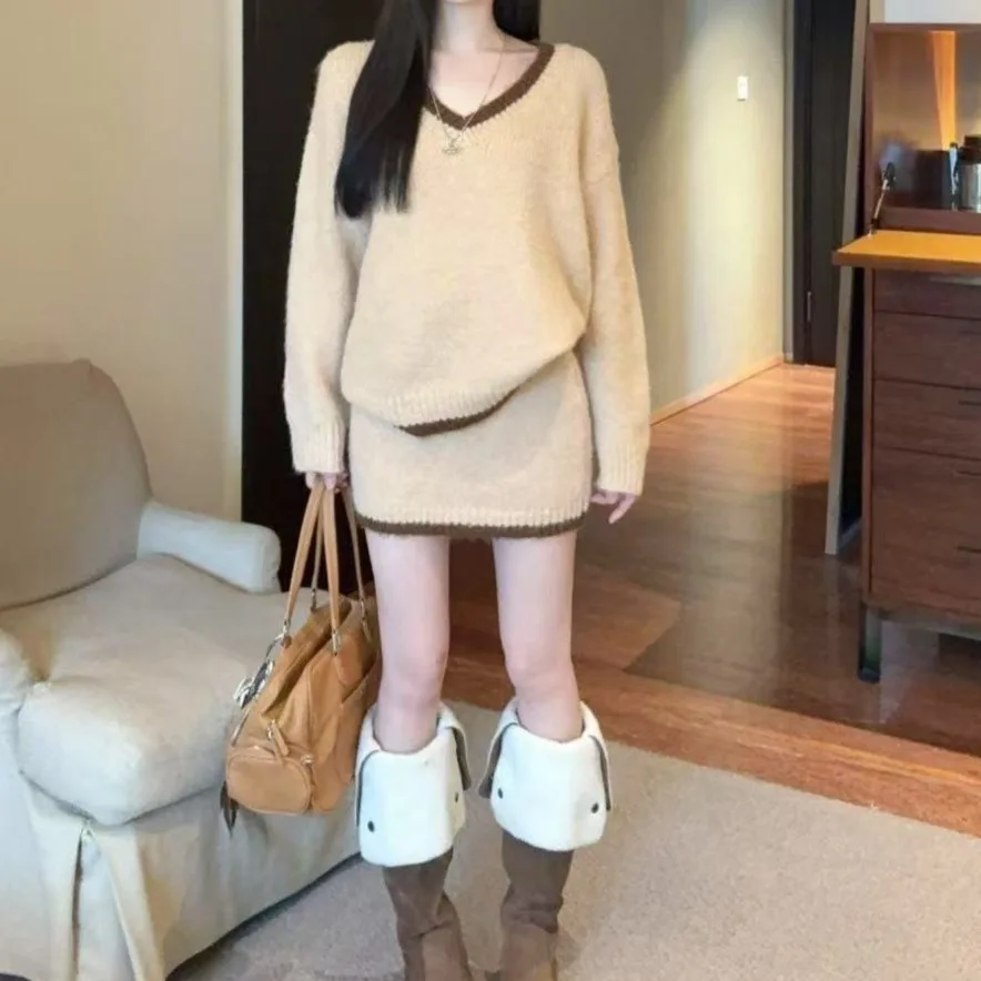 

Simple and High-end Sweater Set Skirt for Women's Autumn and Winter New Fashion Style Slimming Knit Short Skirt Two-piece Set