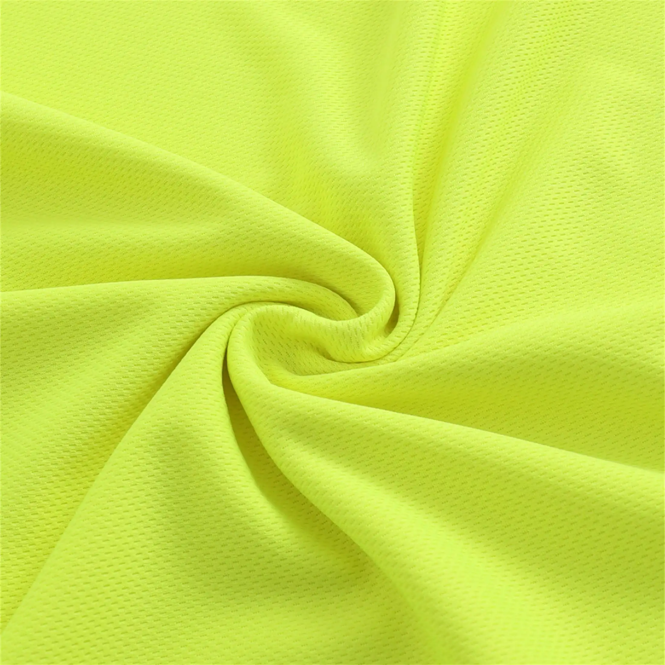 Thumbnail 4 - #9 Latest Athletic Performance Tops Offers