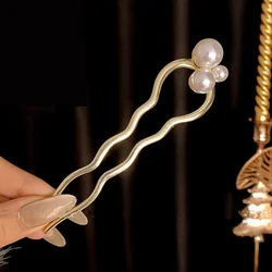 Luxury Pearl Hair Fork U-Shape Hair Stick for Women Vintage Hairpin for Bun Elegant Daily & Bridal Wedding Hair Accessories
