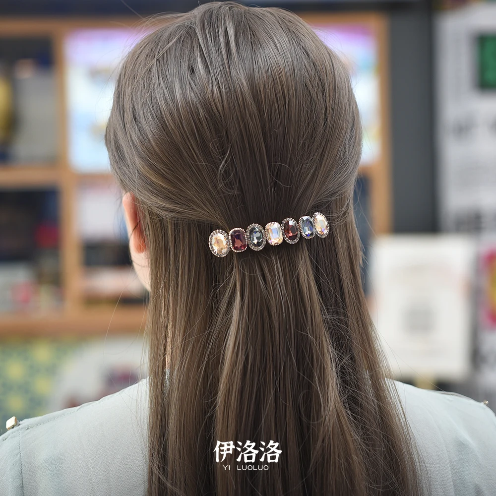 Women Headwear Girls Hairwear Middle Size Stunning Cute Hair Clip Fashion Hair Barrette New Rhinestone Hair Accessory For Women