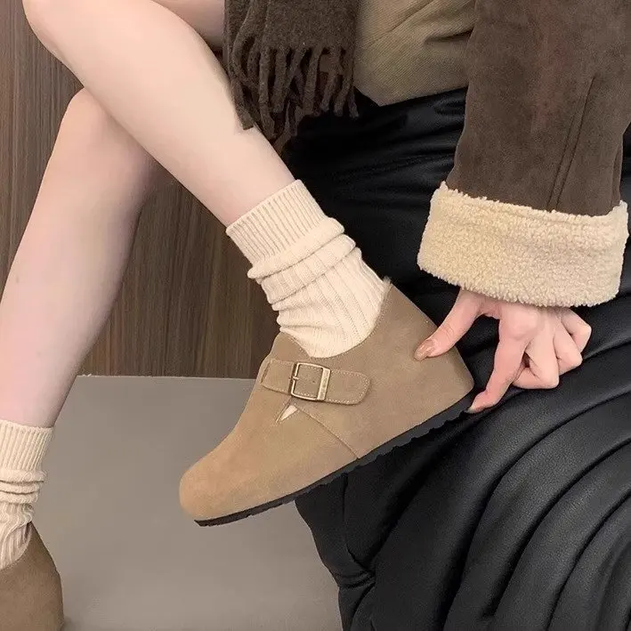 Shoes Woman 2024 Female Footwear Slip-on Casual Sneaker Round Toe Loafers With Fur Autumn Shallow Mouth Modis New Dress Winter S