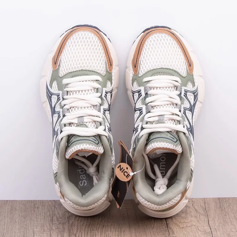 Summer casual sports shoes breathable ultra-light men's shoes soft sole non-slip shock-absorbing student running shoes