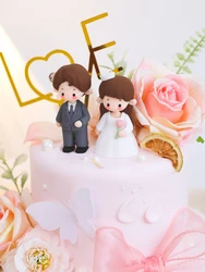 Wedding Cake Topper Groom and Bride Cake Decoration Wedding Couple Dolls Valentine's Day Engagement Ornaments PVC Marry Figurine