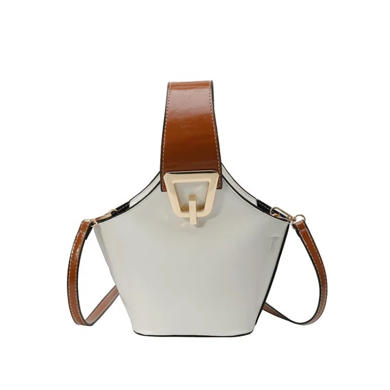 2025 حقيبة يد جلدية جديدة فاخرة ذات علامة تجارية فاخرة للسيدات مصممة شهيرة باريس عتيقة أنيقة #3