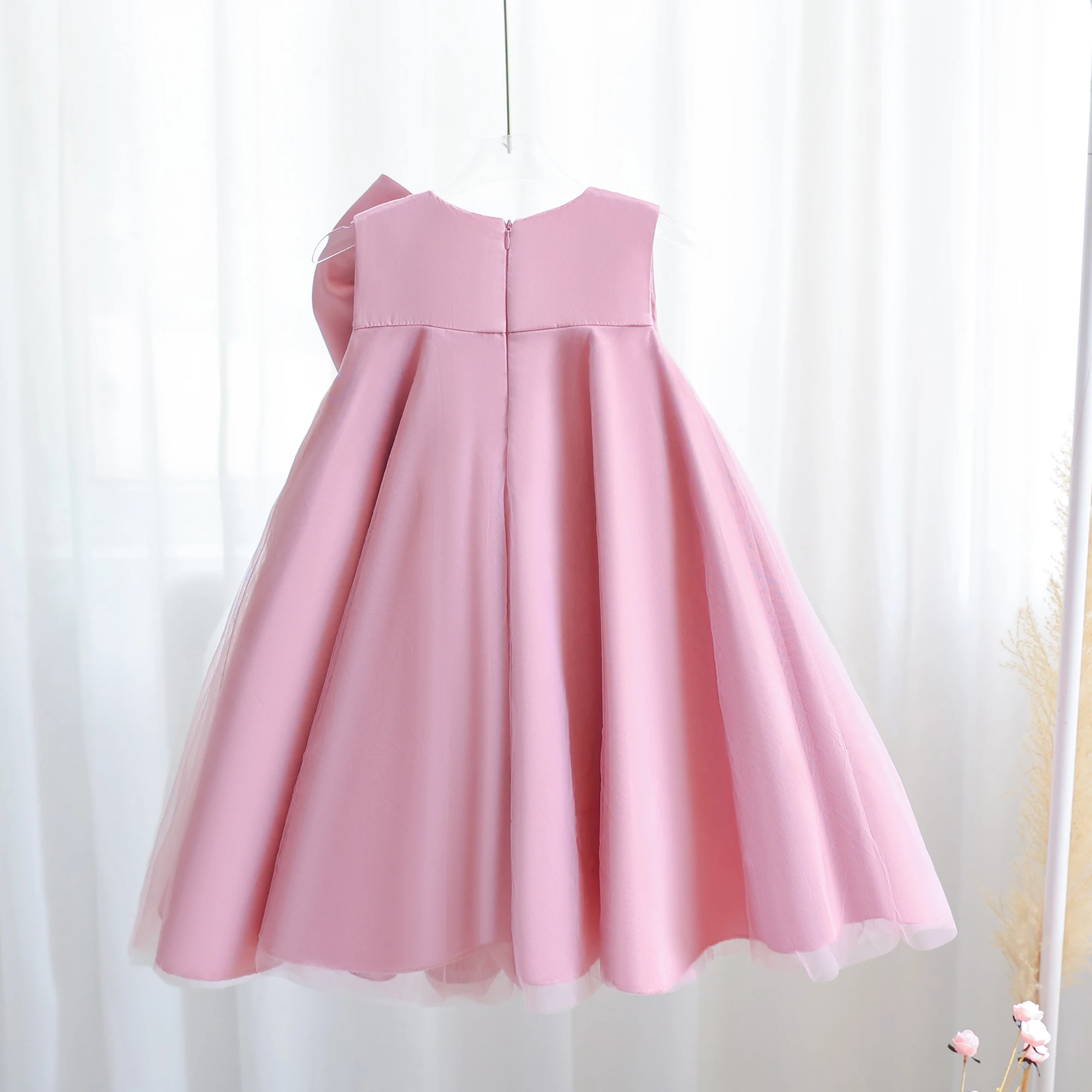 Girls' Birthday Party Bowknot Princess Dress, Children's Elegant Party Dress, Piano Host Performance Dress, Flower Girl Wedding Dress view 6