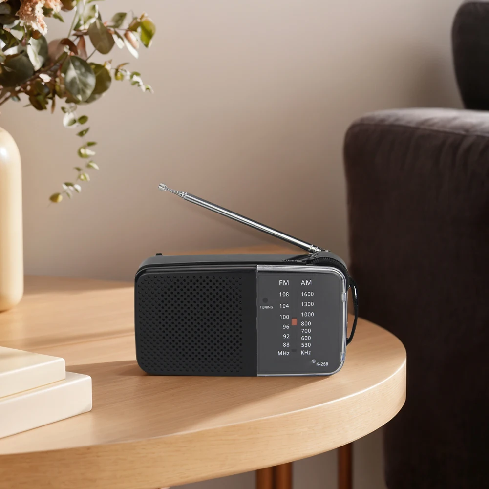 راديو AM FM محمول يعمل بالبطارية جهاز استقبال راديو جيب صغير مع مكبر صوت هوائي تلسكوبي للبث الداخلي والخارجي