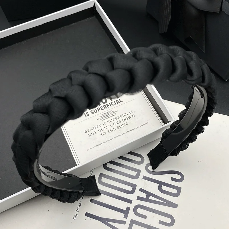 

Retro fashion hair clip, women's simple narrow edge with teeth anti slip headband, pressure hair wash headband