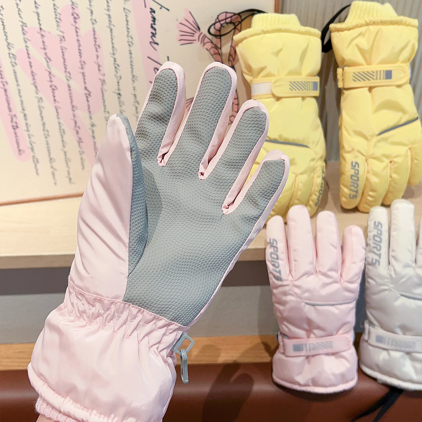 Winterhandschuhe für Kinder, wasserdicht, winddicht, für Mädchen und Jungen, mit dicker Fleece-Fütterung, Thermohandschuhe für Kinder, Outdoor-Schneehandschuhe für Sportaktivitäten. – Detail 6