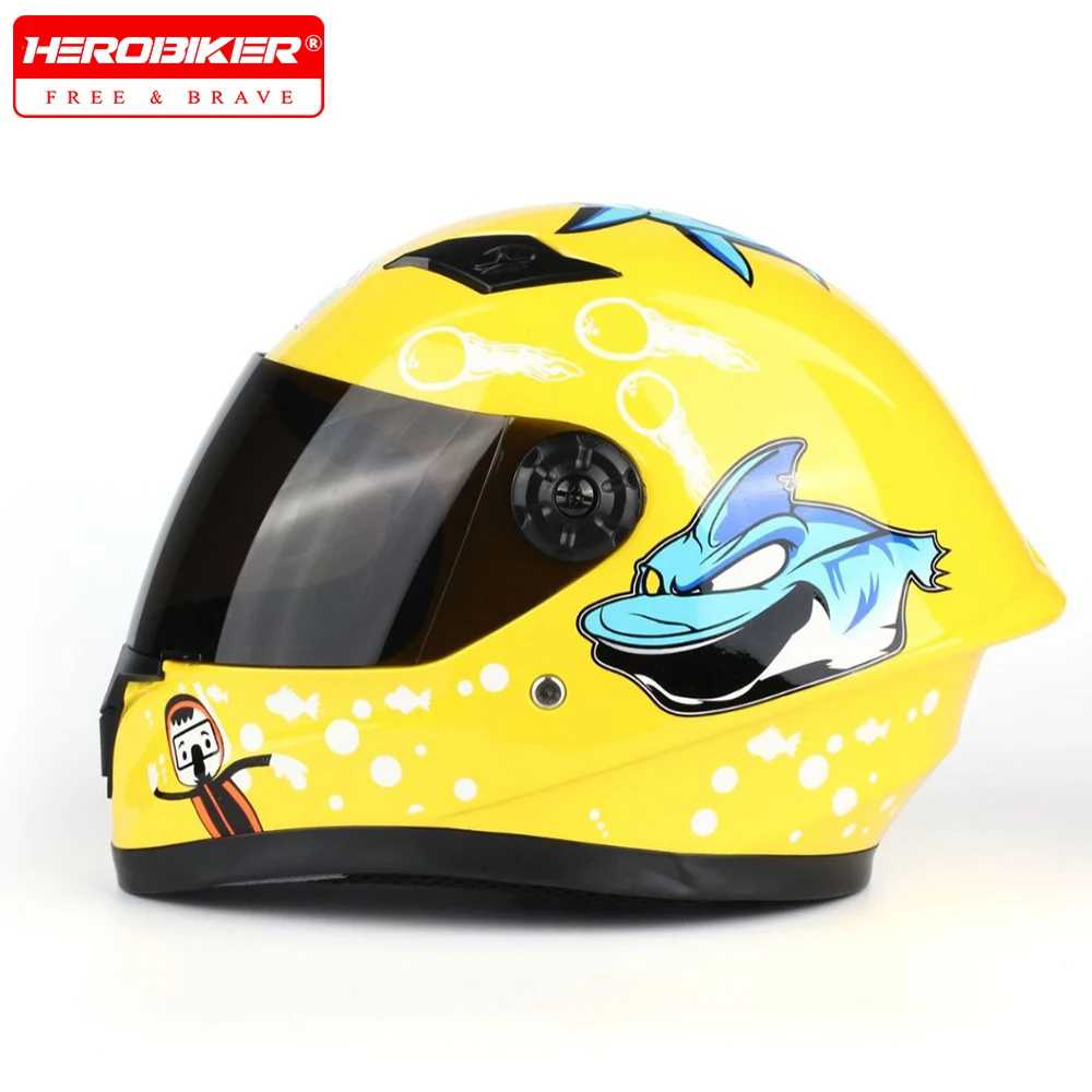 

Kids Helmet Motorcycle Helmet Safety Protection Children's Locomotive Full Face Helmet Cute Kart Helmet Electric Scooter Bicycle