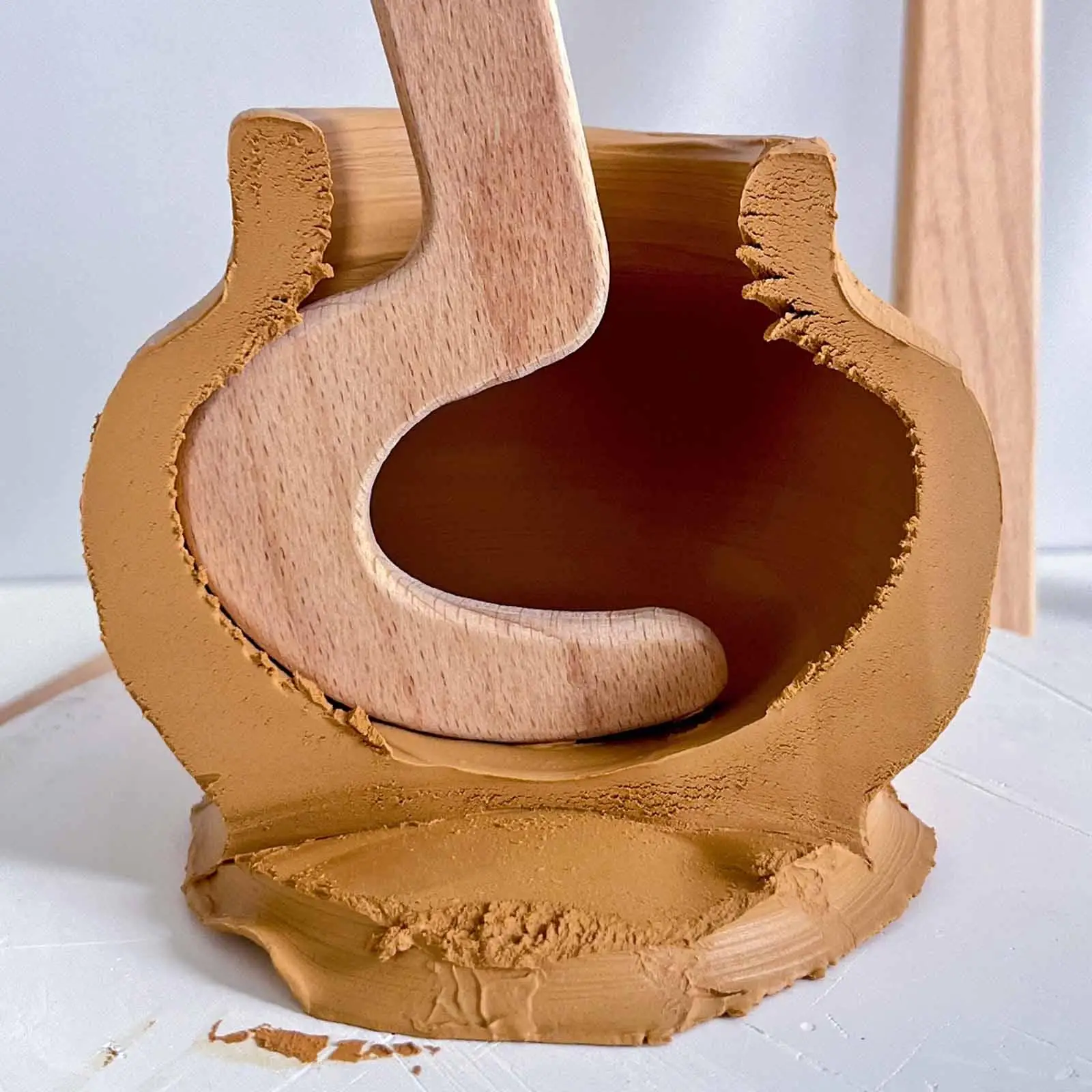 Clay Model Sculpture Stand Wooden Pottery Shaping Tool Ergonomic Aid for Pottery Making and Porcelain Craft Projects