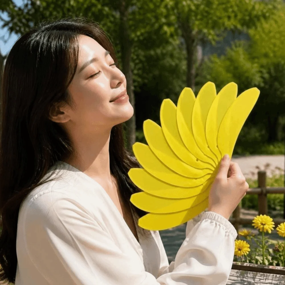 3D Printed Banana Shaped Folding Fan Handmade Art Plastic Costume Prop Fan Artistic Decor Portable Handheld Fan Outdoor Use
