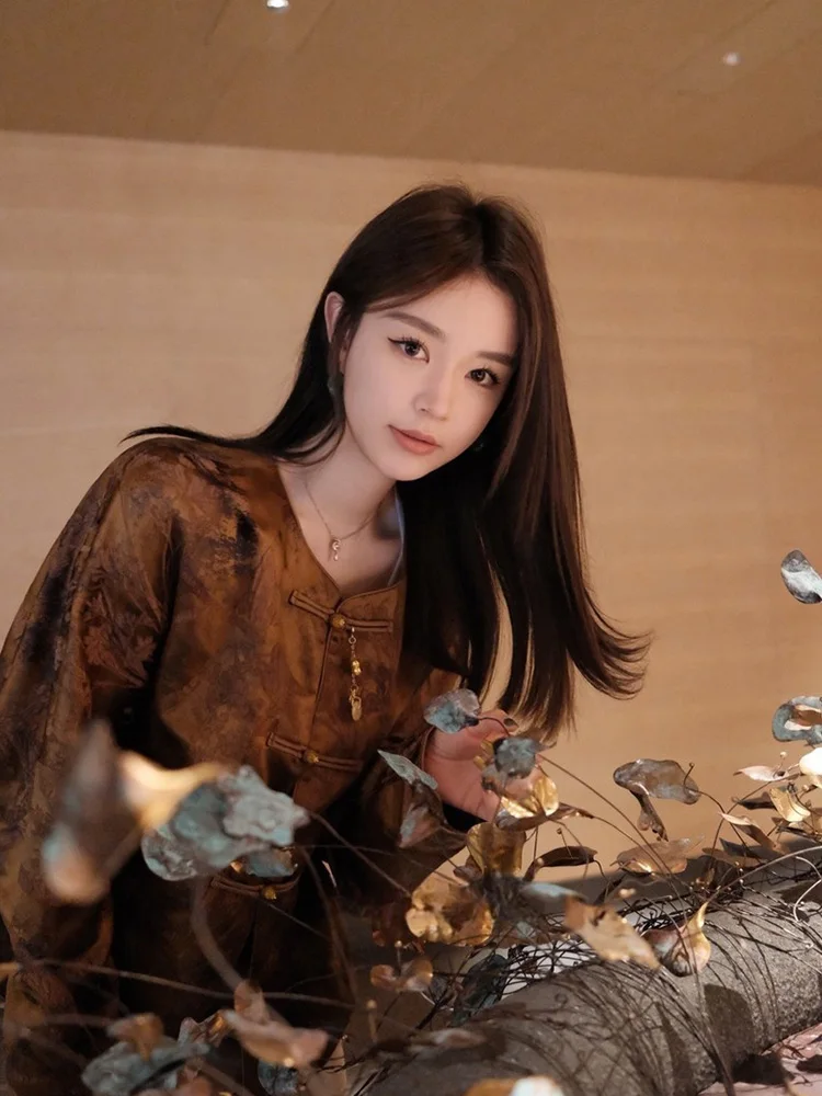 

New Chinese Sle Women's Silk Embroidered Jaet Spring 2025 Floral Patterned Rvated irt Tang Costume Top PAOFU Brand