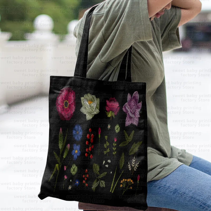 Various Types of Aesthetic Flower Prints Black Convenient Supermarket Shopping Tote Bag Environmentally Friendly Square Handbags