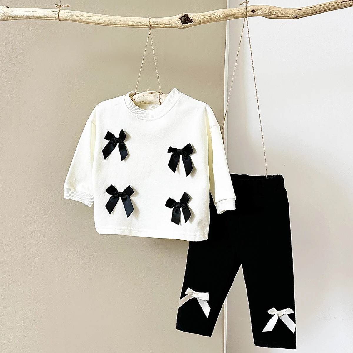 New Spring Autumn 2Pcs Newborn Baby Bow Kids Clothes Sets Toddler Girls Long Sleeve Pullover+Pants Infant Baby Suit 0-4Y