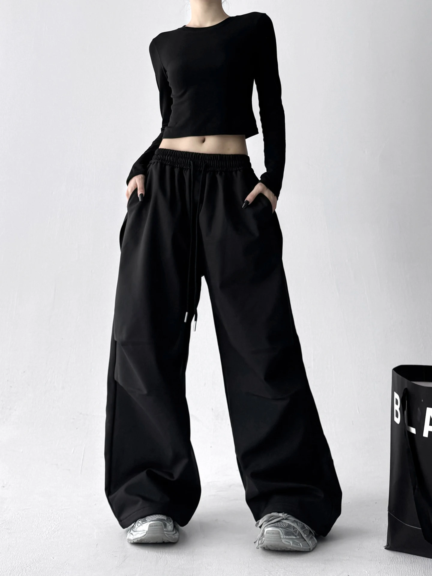 กางเกงขายาวทรงหลวมเอวสูงสไตล์ลำลองสำหรับผู้หญิง รุ่นใหม่ล่าสุด ใส่สบาย ทันสมัย เหมาะกับฤดูหนาว