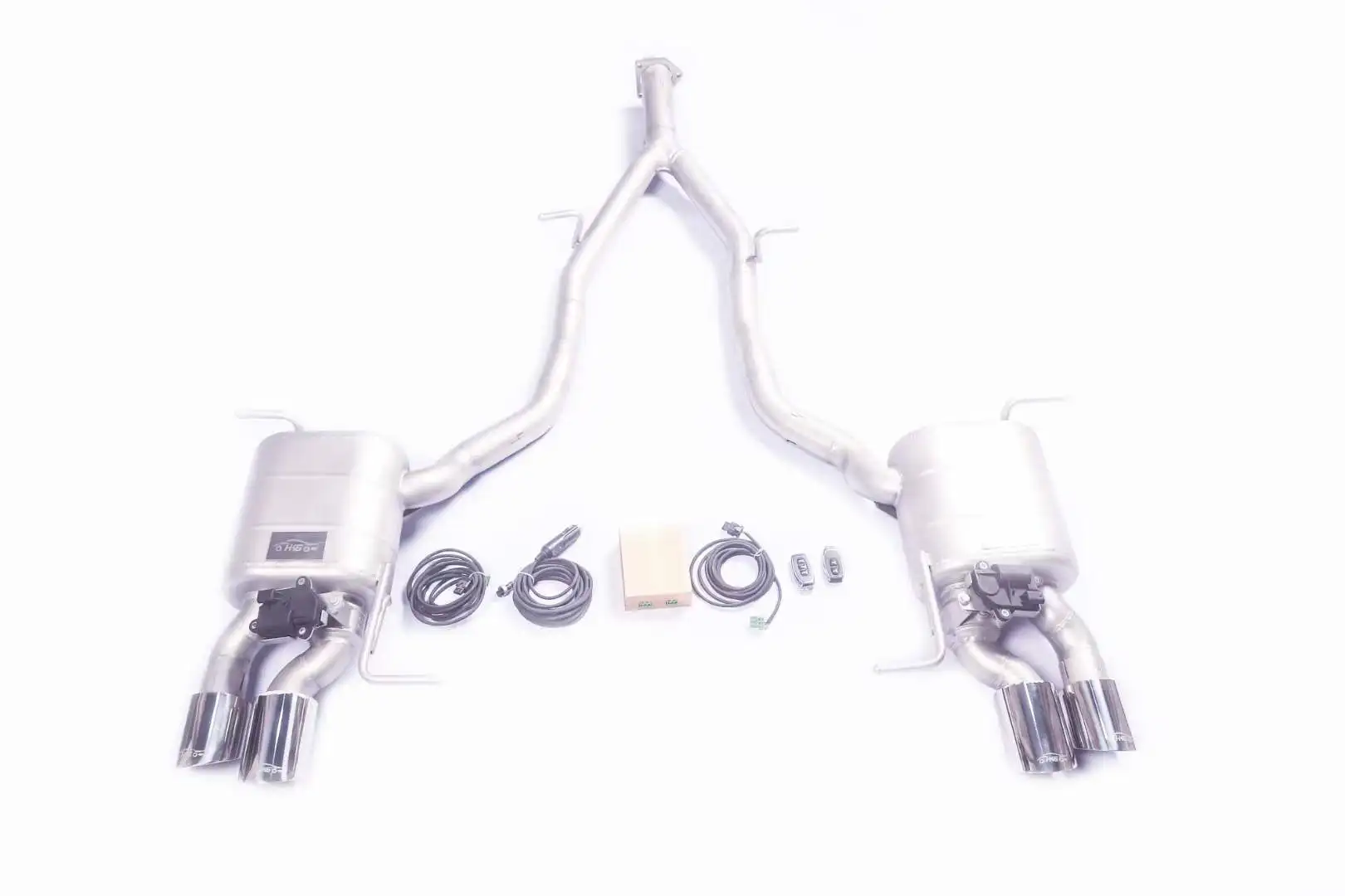 

Applicable to 04-11 Mercedes-Benz SLK200 1.8T modified middle tail exhaust system muffler tube sound wave