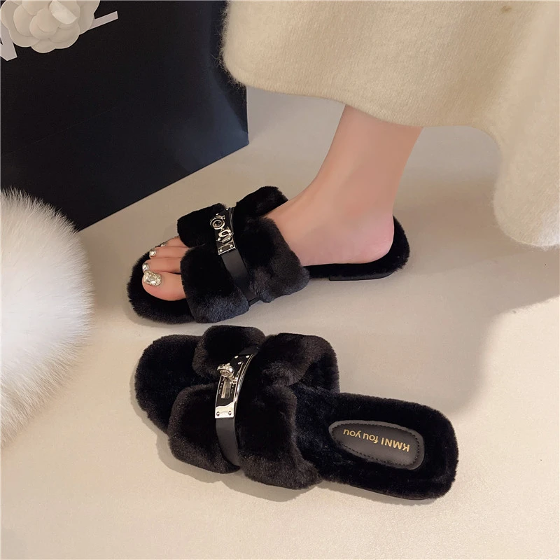 

This Is A Stunning and High-end, Fairy-like Plush Flat, Fashionable, Versatile, Comfortable and Anti-slip Women's Cotton Slipper