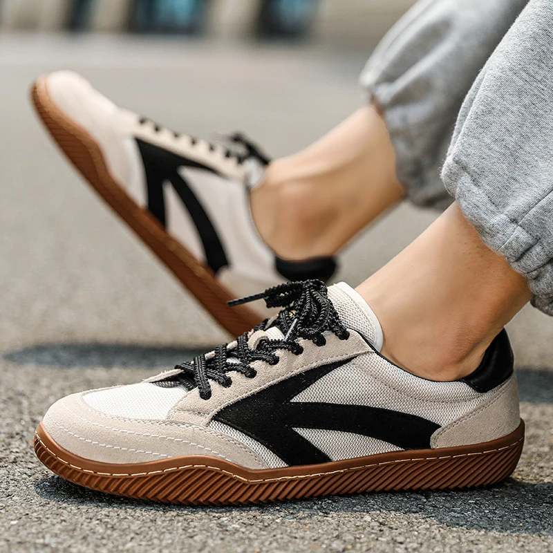 Men Casual Shoes Breathable Flat Mens Walking Shoes Athletic Jogging Running Fashion Sneakers Mesh Lightweight Sport Shoes