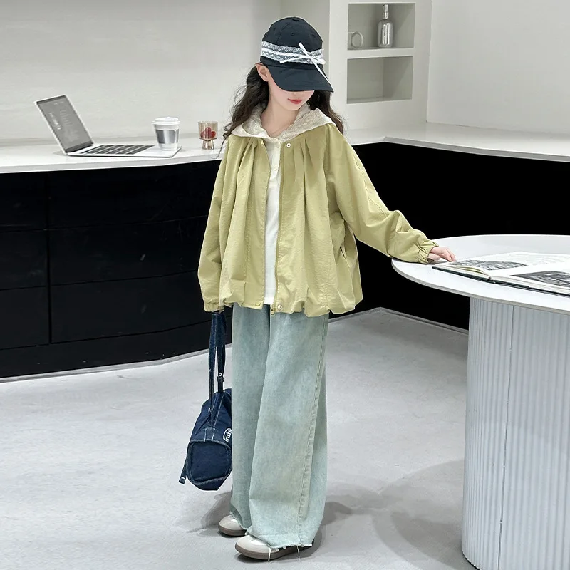 

Girls Top Set Spring and Autumn New Fashionable Lace Hooded Bottom Shirt Casual Jacket Short Windbreaker Fashionable and Stylish