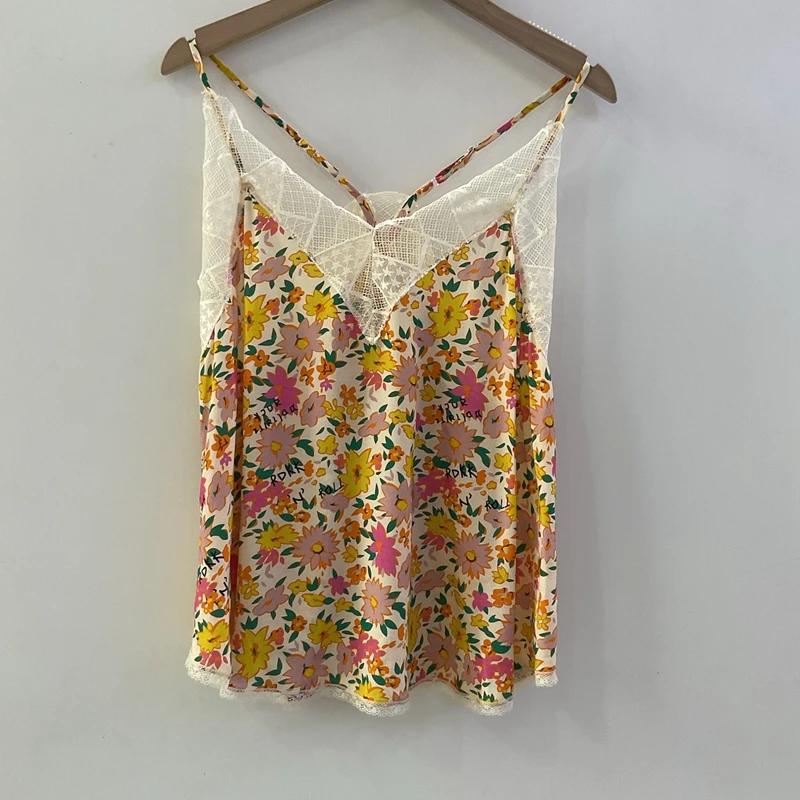 

Strap top women's summer high-end comfortable small floral yellow lace V-neck strap vest pajamas