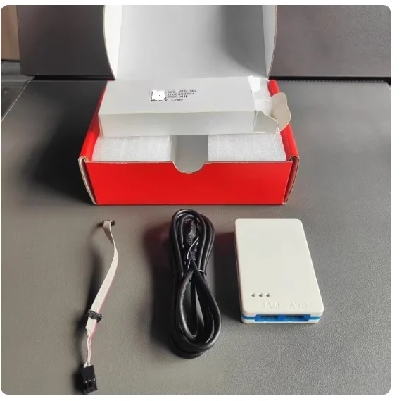 متوفر في المخزون مجموعة مكونة من ثلاث قطع ATATMEL-ICE-BAI مصحح أخطاء الأجهزة/مبرمج