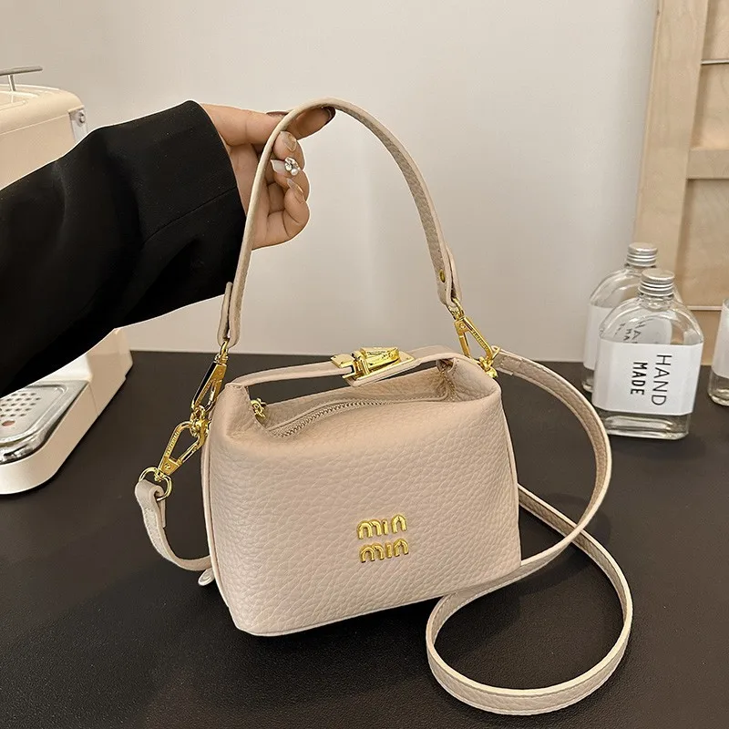 

Women's Bags, High-end Lunch Box Bags, Commuting Texture Bento Bags Ins Niche One-shoulder Cross-body Handbag