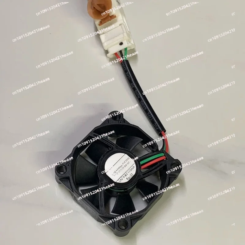 Suitable for  B050015-03-CFA 5V 5015 Automotive LED Headlight Accessories Cooling Fan