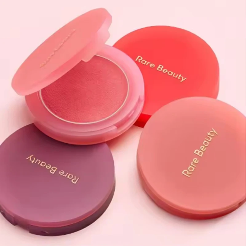 Novo Blush Cremoso em Pó Soft Pinch Matte Bouncy da Rare Beauty, Longa Duração, Efeito Blur, Natural e à Prova d'Água