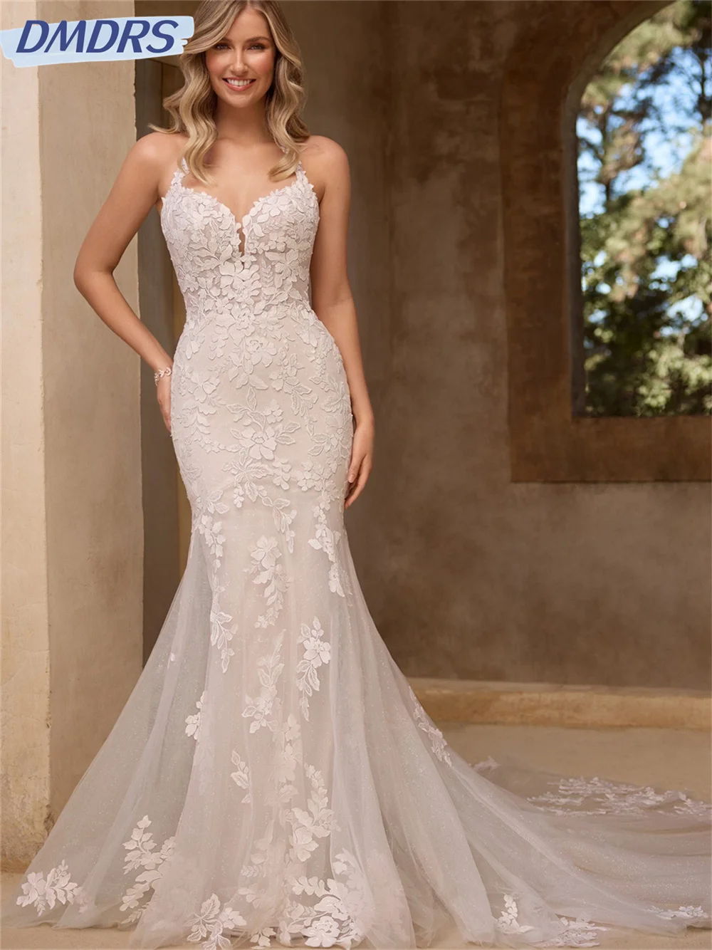 Elegante abito da sposa a sirena 2024 affascinante abito da spiaggia in pizzo romantico Appliqué abiti lunghi fino al pavimento per gli ospiti di nozze Vestidos De