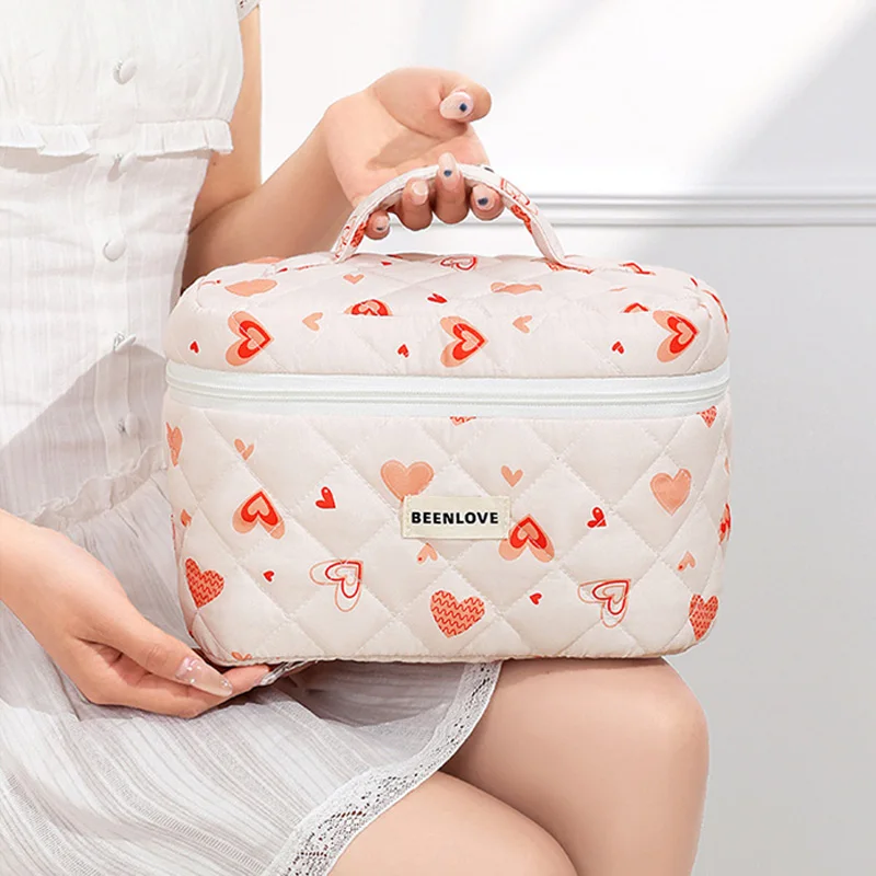 Fashion Women Heart Cosmetic Quilted Bag Portable Makeup Toiletry Organizer Storage Pouch Handbag Cute Cotton Make Up Zipper Bag