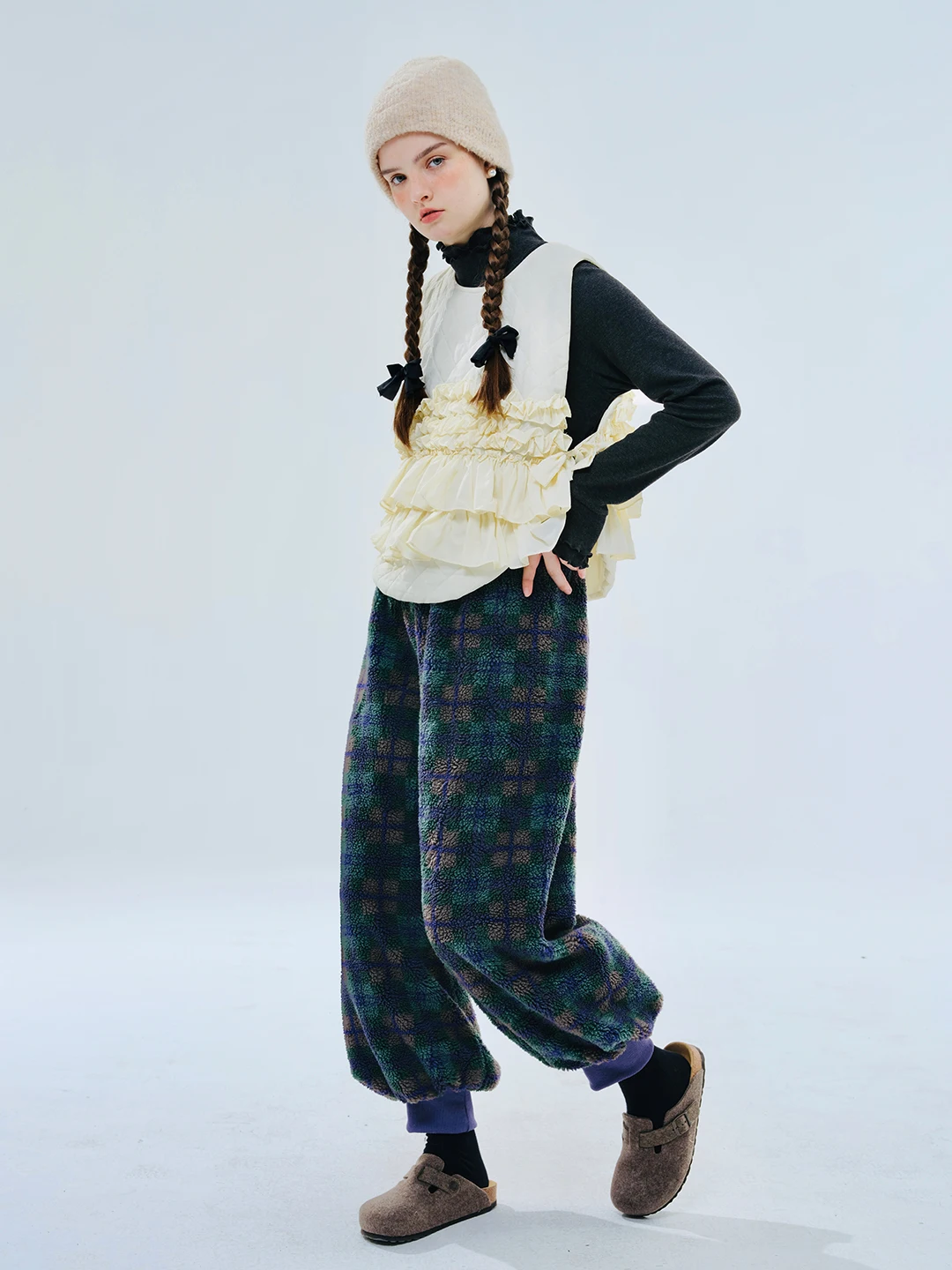 Green Plaid Lamb Wool Lantern Pants Female clothing women’s pants and trousers Elastic Waist Loose Baggy Trousers for woman 5 Green Plaid Lamb Wool Lantern Pants Female clothing women's pants and trousers Elastic Waist Loose Baggy Trousers for woman 5