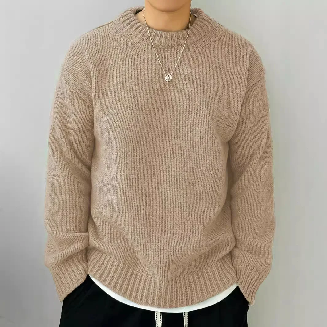 Fashionable Men's Autumn and Winter New Item Solid Color Long Sleeved Pullover Casual Round Neck Men's Sweater Long Sleeved