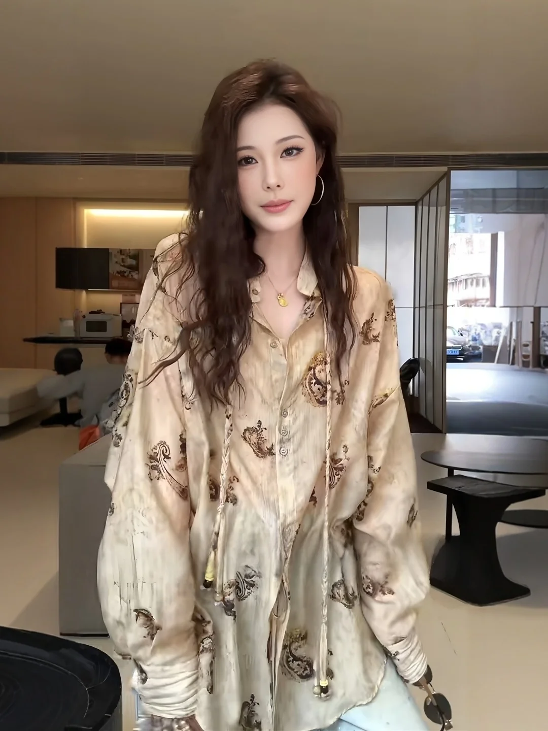 

Retro Print Slim Fit Long Sleeve Shirt Women's Summer New High-End Unique Top Waist-Cinching Sun Protection Floral Print Kore...