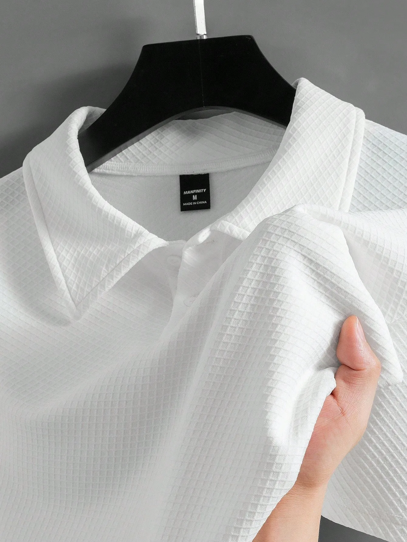 

Мужская белая текстурированная футболка-поло с коротким рукавом для повседневной летней носки